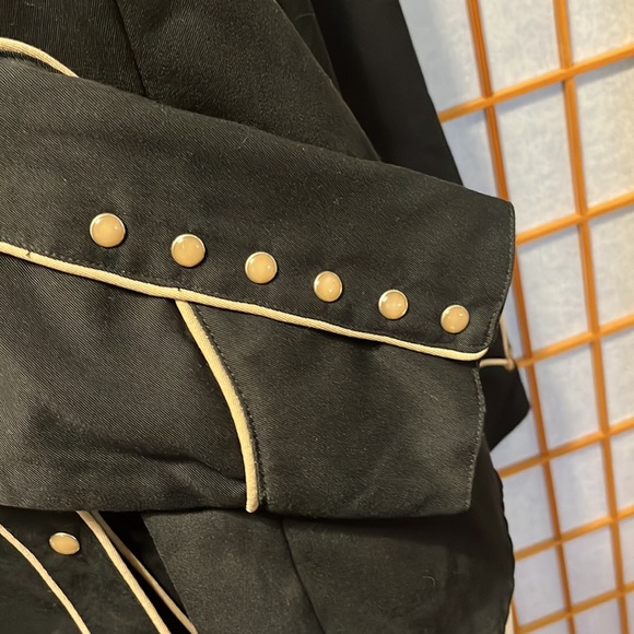 SCULLY, beautiful detailing of a horse in the front and back - Picture 4 of 5